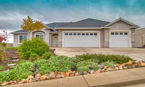 2175 Terra Nova, Redding, CA 96003 photo 1