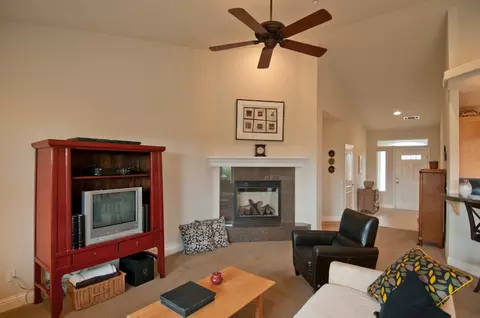 2175 Terra Nova, Redding, CA 96003 photo 4