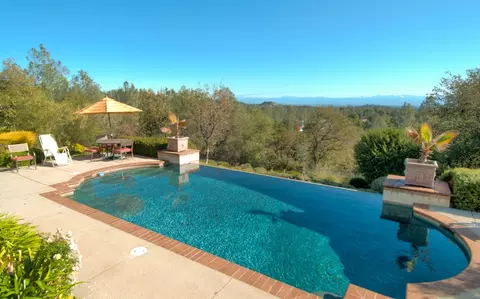 15190 Middletown Park, Redding, CA 96001 photo 3