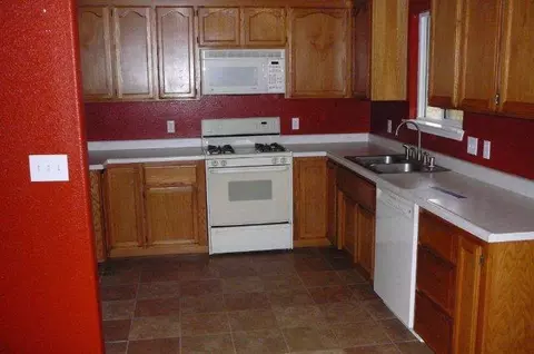 17663 Cowgill Ln, Redding, CA 96003 photo 8