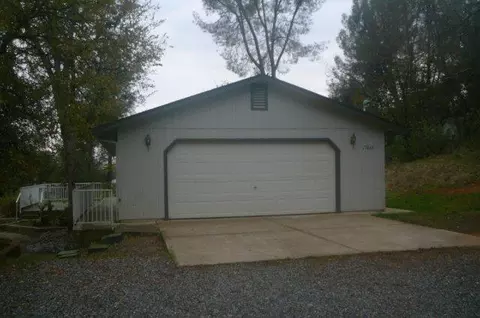 17663 Cowgill Ln, Redding, CA 96003 photo 17