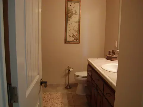 4380 Alta Saga Dr, Redding, CA 96002 photo 3