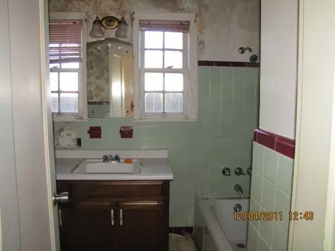2229 Alameda, Redding, CA 96001 photo 3