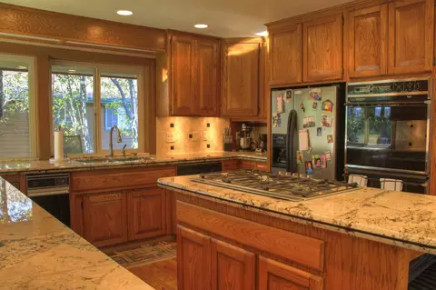 3735 Sunday Ct, Redding, CA 96001 photo 16