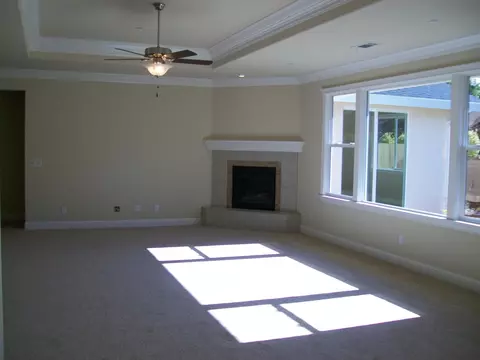 651 Mill Valley Pkwy, Redding, CA 96003 photo 5
