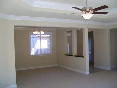 651 Mill Valley Pkwy, Redding, CA 96003 photo 8
