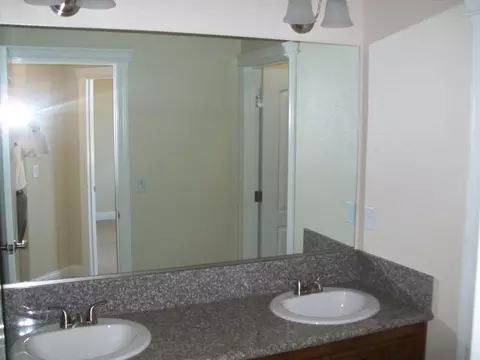 651 Mill Valley Pkwy, Redding, CA 96003 photo 23