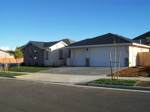 651 Mill Valley Pkwy, Redding, CA 96003 photo 3