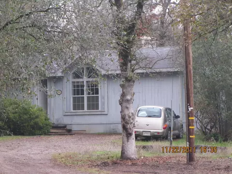 20904 Windsong Ln, Redding, CA 96003 photo 1