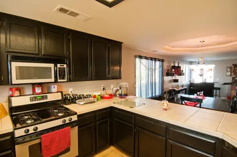 3160 Stonecrest Pl, Redding, CA 96001 photo 2