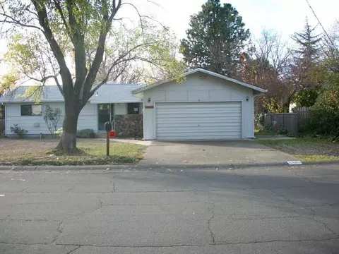 3085 Valentine Ln, Redding, CA 96001 photo 1