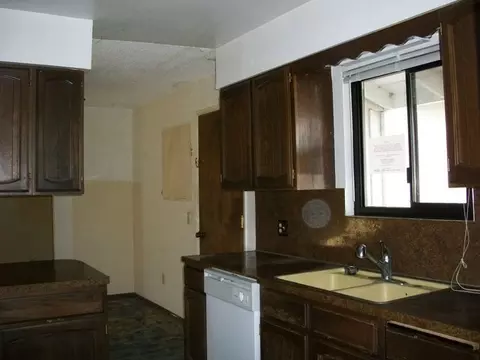 3085 Valentine Ln, Redding, CA 96001 photo 5