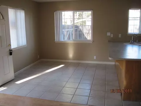 3187 Veda St, Redding, CA 96001 photo 4