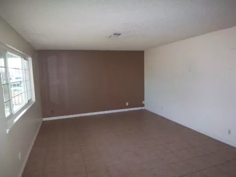 3125 Valentine Ln, Redding, CA 96001 photo 3