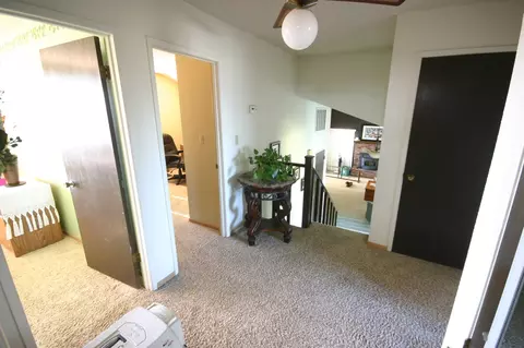 1925 Riviera Dr, Redding, CA 96001 photo 9