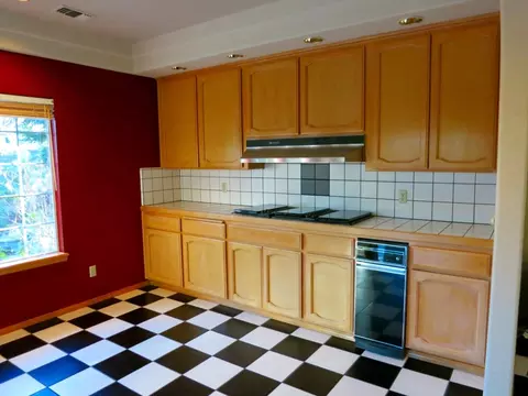 847 Cardiff Ct, Redding, CA 96003 photo 13