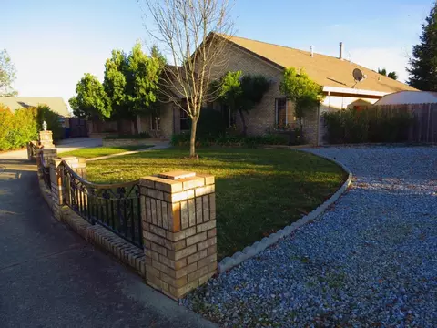 847 Cardiff Ct, Redding, CA 96003 photo 5