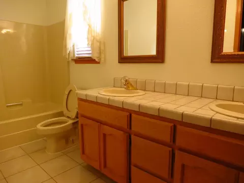 847 Cardiff Ct, Redding, CA 96003 photo 16