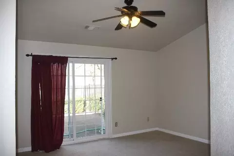 502 Arbuckle Ct, Redding, CA 96003 photo 8