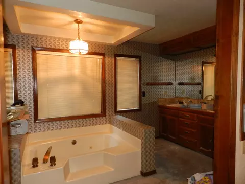 1160 Hanover Ct, Redding, CA 96003 photo 6