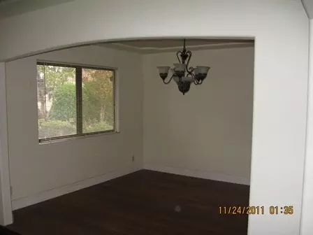 6992 Granada Dr, Redding, CA 96002 photo 2