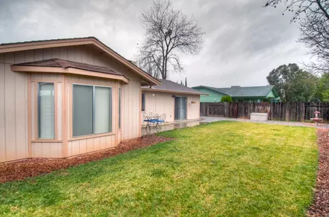 2542 Capella St, Redding, CA 96002 photo 17