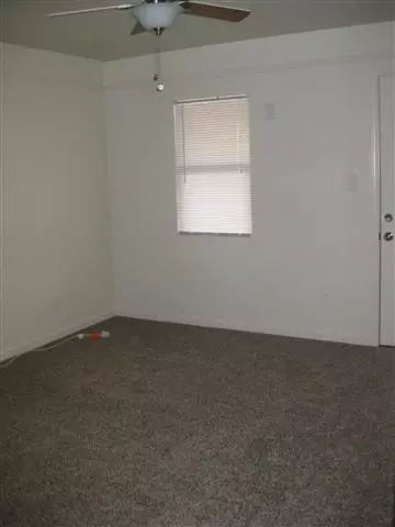 1204 Grange St, Redding, CA 96001 photo 9