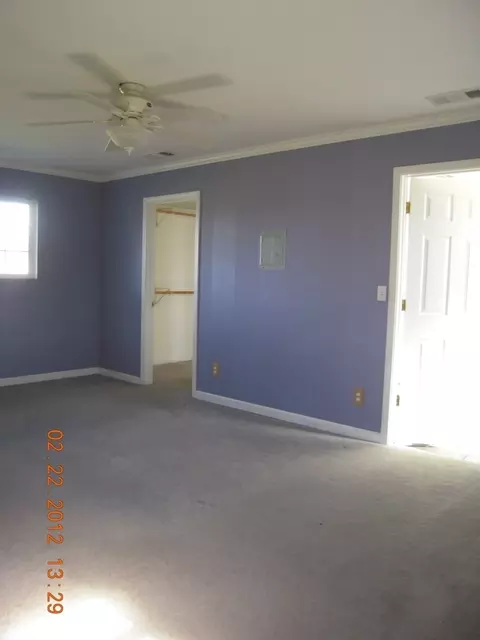 12029 Fawn Dr, Redding, CA 96003 photo 7