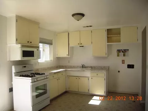 12029 Fawn Dr, Redding, CA 96003 photo 6