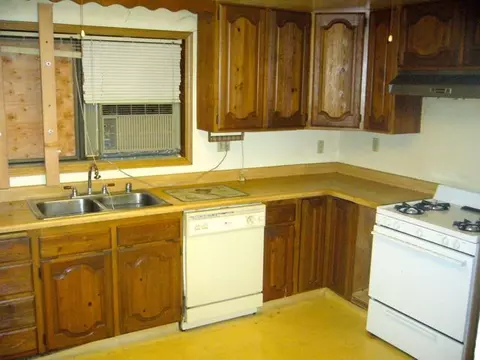 2521 Wyndham Ln, Redding, CA 96001 photo 11