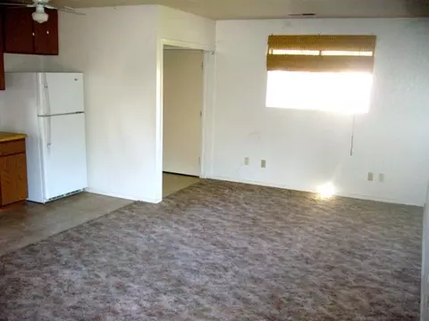 2521 Wyndham Ln, Redding, CA 96001 photo 12