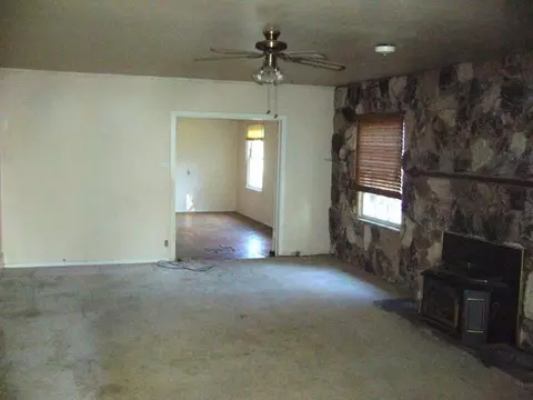 2521 Wyndham Ln, Redding, CA 96001 photo 5