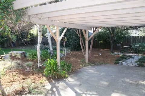 4256 Pasatiempo, Redding, CA 96002 photo 7