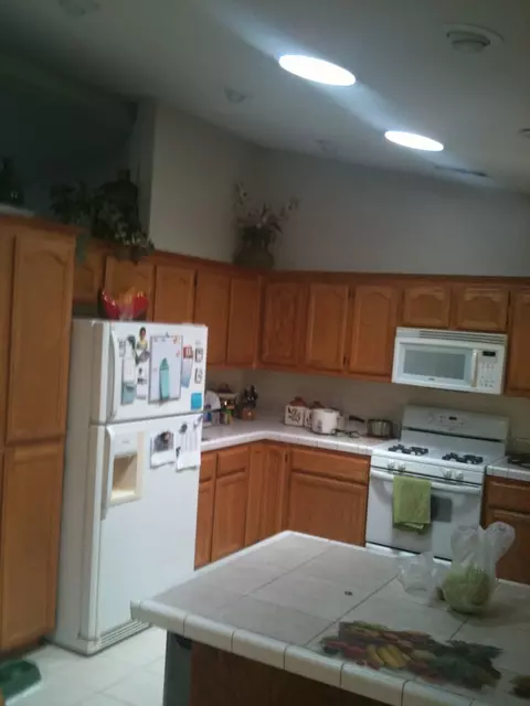 3996 Bristol Dr, Redding, CA 96002 photo 5