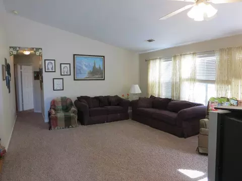 4327 Agnes May Dr, Redding, CA 96002 photo 9