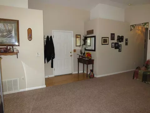 4327 Agnes May Dr, Redding, CA 96002 photo 10