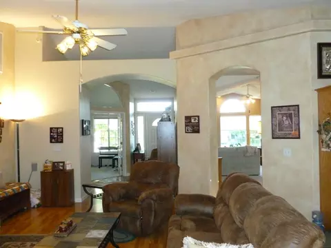 2270 Cumberland Dr, Redding, CA 96001 photo 12