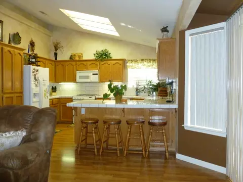 2270 Cumberland Dr, Redding, CA 96001 photo 15