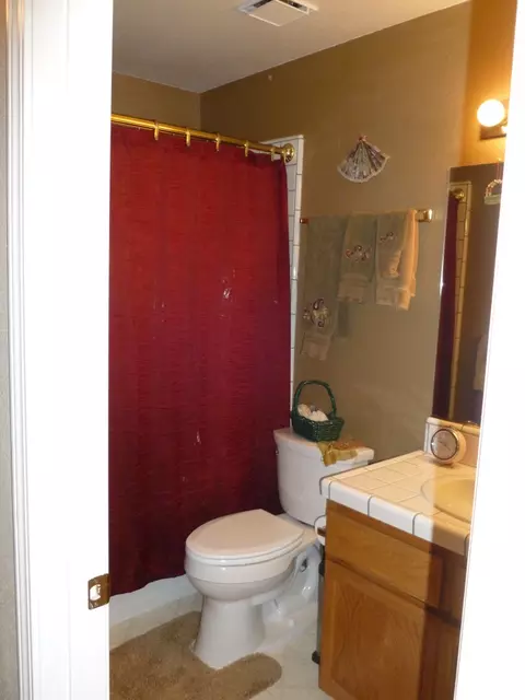 2270 Cumberland Dr, Redding, CA 96001 photo 20