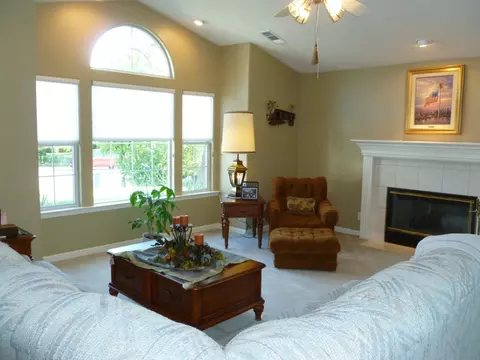 2270 Cumberland Dr, Redding, CA 96001 photo 8