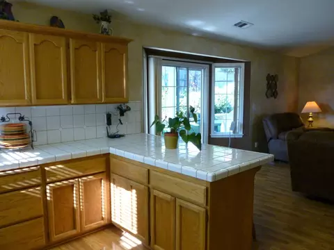 2270 Cumberland Dr, Redding, CA 96001 photo 14