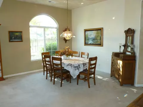 2270 Cumberland Dr, Redding, CA 96001 photo 9