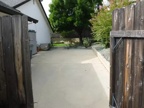 2270 Cumberland Dr, Redding, CA 96001 photo 39