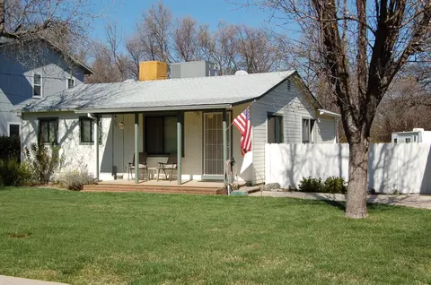 2490 Sacramento, Redding, CA 96001 photo 3