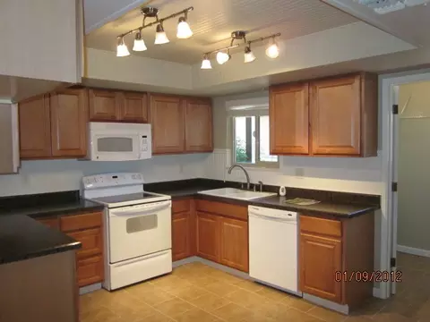 1986 Bechelli Ln, Redding, CA 96002 photo 2