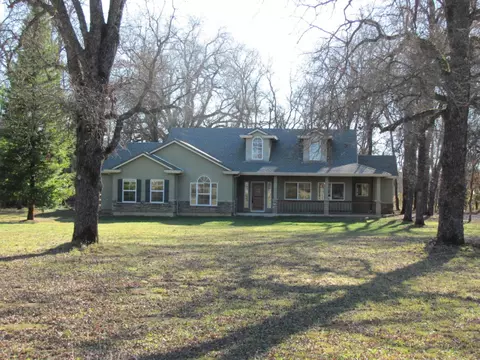 20387 Penny Ln, Redding, CA 96003 photo 1