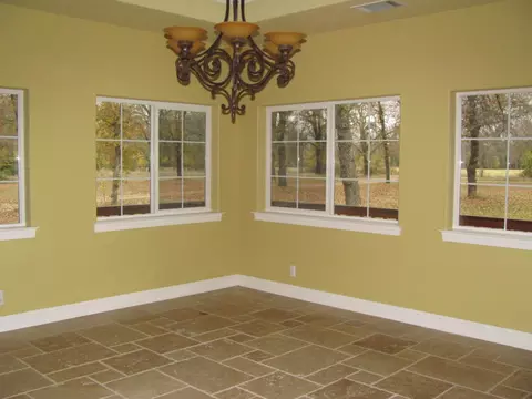 20387 Penny Ln, Redding, CA 96003 photo 4