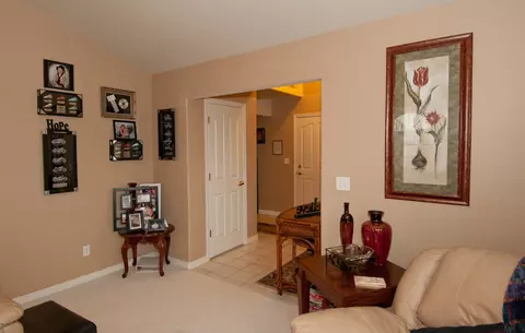 5819 Beaumont Dr, Redding, CA 96003 photo 5