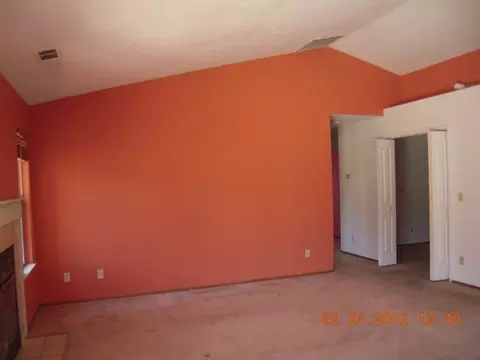 507 Alamine Dr, Redding, CA 96003 photo 4