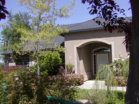 1533 Brinn Dr, Redding, CA 96001 photo 4